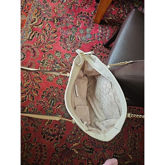 Michael Kors Leather Tote Bag Off White Goldtone Hardware - Picture 2 of 8